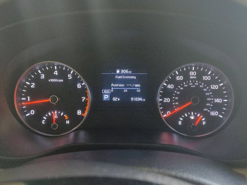 Used 2020 Kia Sportage EX w/ Option Group 15 AWD/4WD image 23