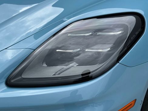 Used 2026 Porsche Panamera 4 image 13