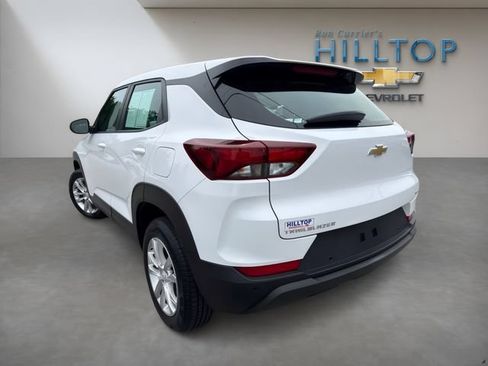 Used 2021 Chevrolet TrailBlazer LS AWD/4WD image 8