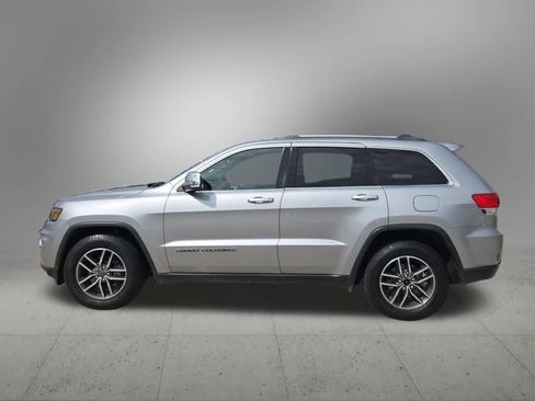 Used 2019 Jeep Grand Cherokee Limited w/ Luxury Group II RWD image 3