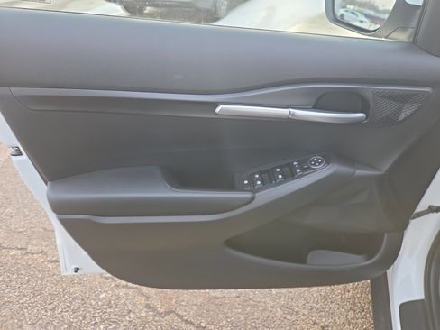 New 2026 Kia Seltos LX image 5