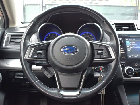 Used 2018 Subaru Outback 2.5i Premium AWD/4WD image 14