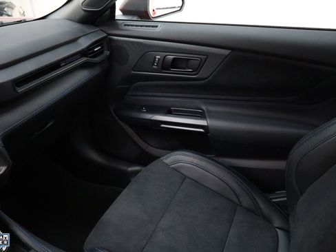 Used 2025 Ford Mustang Dark Horse image 22