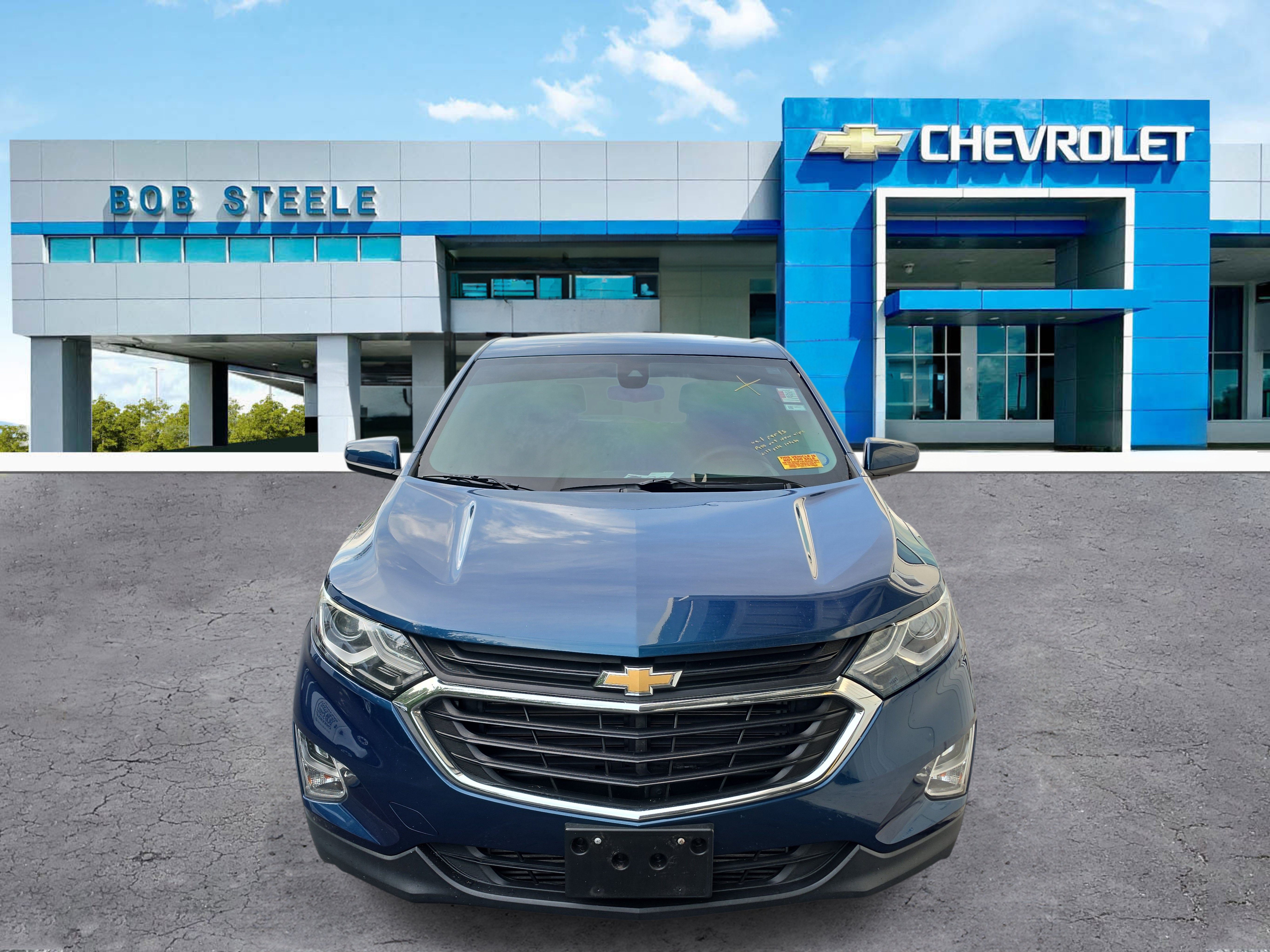 Used 2020 Chevrolet Equinox LT FWD image 2