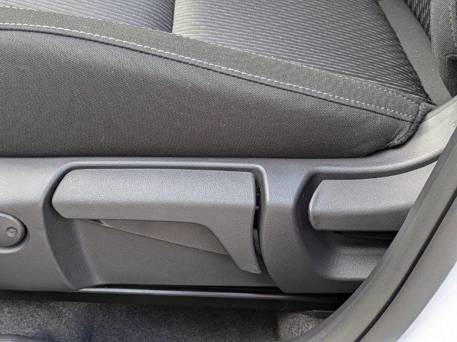 New 2026 Mitsubishi Outlander ES FWD image 20