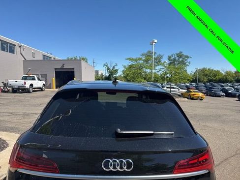 Used 2023 Audi Q5 e Prestige w/ Prestige Package AWD/4WD image 6
