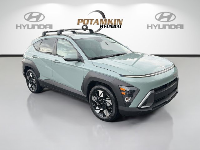 Used 2024 Hyundai Kona SEL FWD image 3