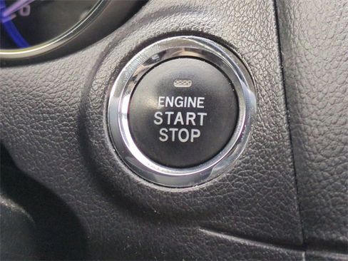 Used 2017 Subaru Outback 3.6R Limited image 34