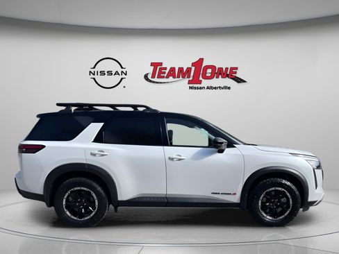 New 2026 Nissan Pathfinder Rock Creek image 12