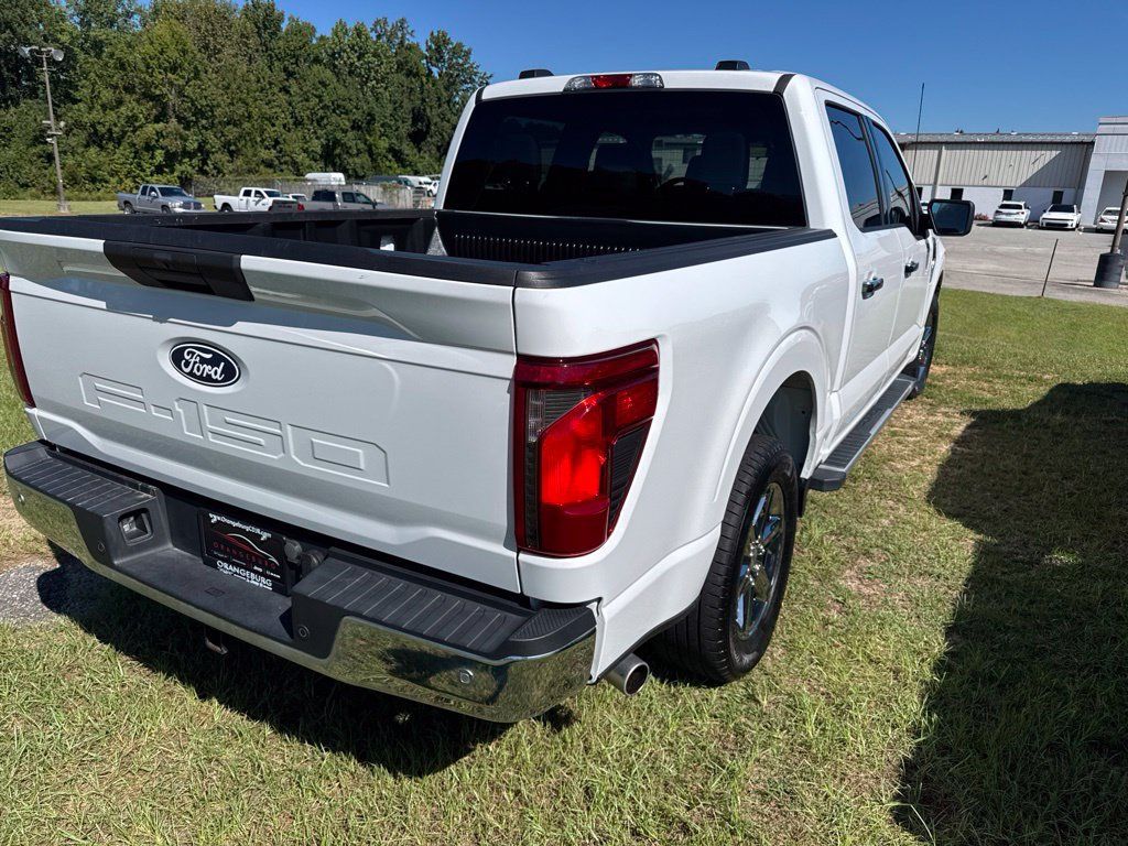Used 2025 Ford F150 XLT w/ Equipment Group 301A Standard RWD image 3