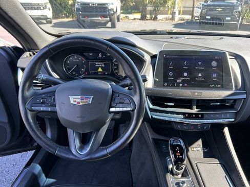 Used 2022 Cadillac CT5 Luxury w/ Cold Weather Package image 17