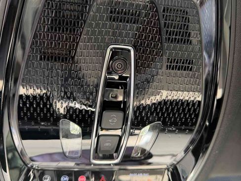 Used 2026 Cadillac Vistiq Sport w/ LPO, Floor Liner Package AWD/4WD image 15