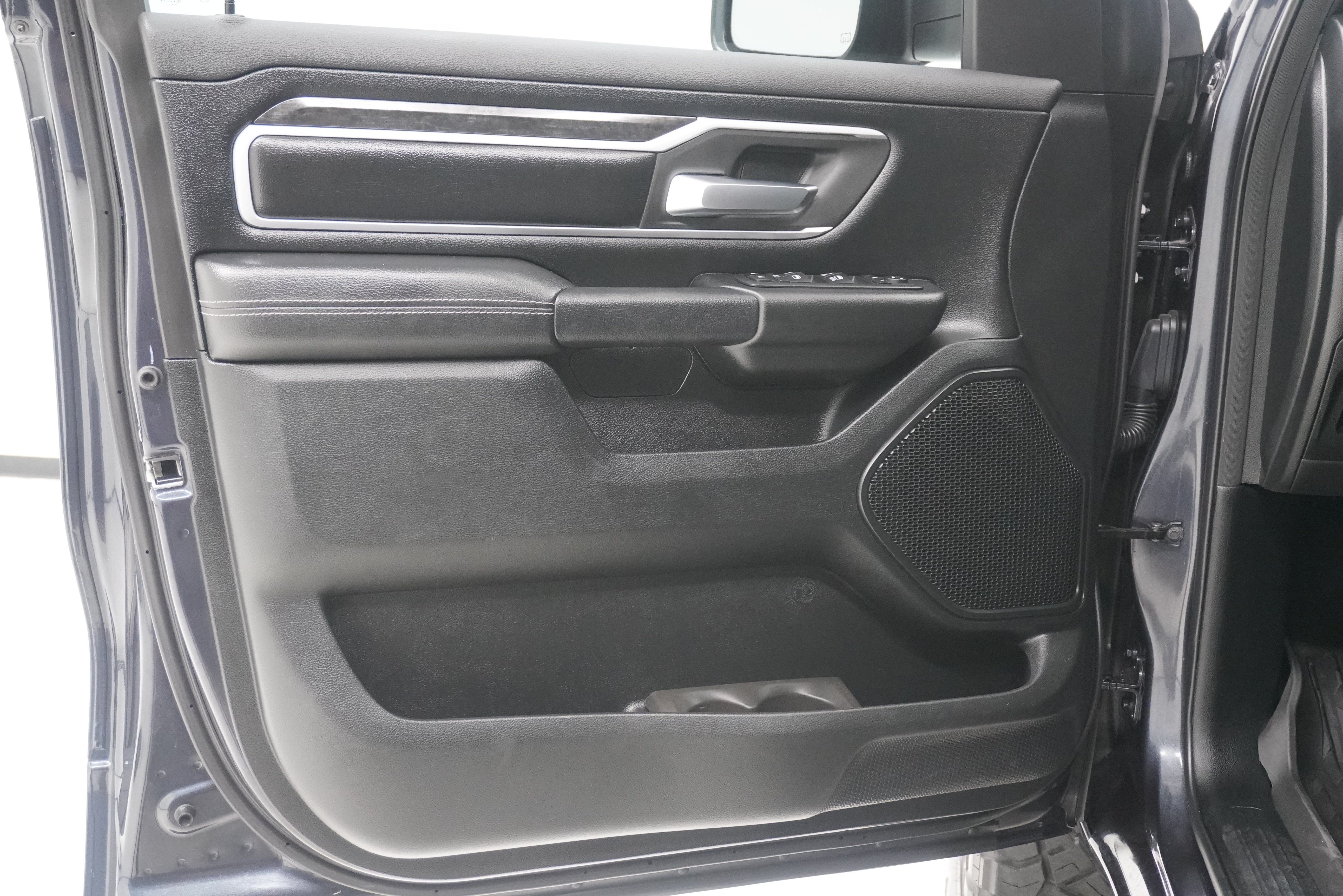 Used 2021 RAM 1500 Lone Star AWD/4WD image 15