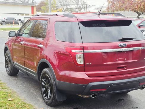 Used 2014 Ford Explorer XLT w/ Equipment Group 202A image 4