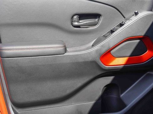 New 2026 Nissan Frontier PRO-4X w/ Pro-4x Convenience Package image 21