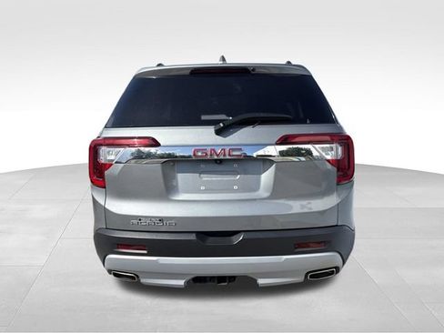 Used 2023 GMC Acadia SLT FWD image 8