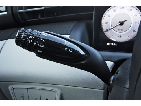 Used 2024 Hyundai Tucson Limited FWD image 20