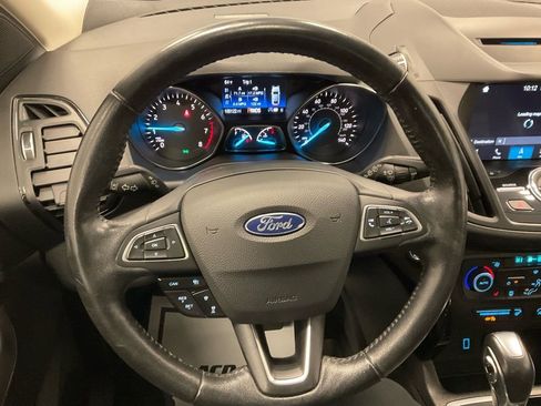 Used 2018 Ford Escape Titanium w/ Ford Safe & Smart Package image 4