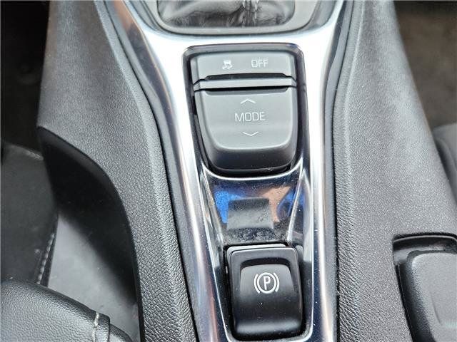 Used 2023 Chevrolet Camaro LT RWD image 12