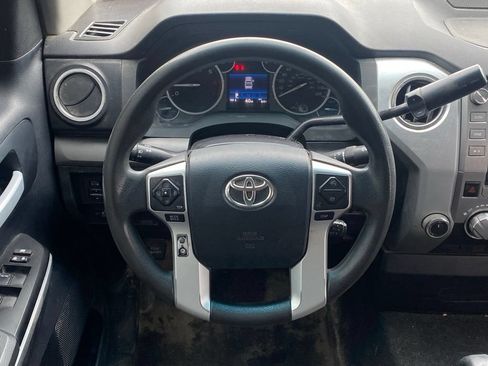 Used 2016 Toyota Tundra SR5 AWD/4WD image 18