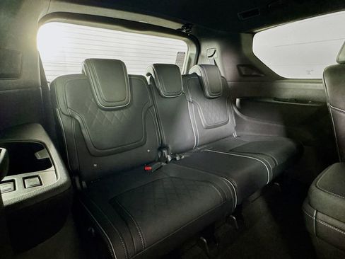 New 2026 INFINITI QX80 Autograph w/ Premium Cargo Package image 34