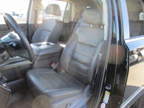 Used 2018 GMC Yukon Denali w/ Denali Ultimate Package image 22
