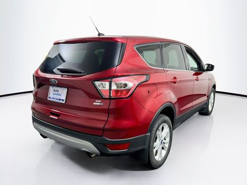 Used 2017 Ford Escape SE AWD/4WD image 5