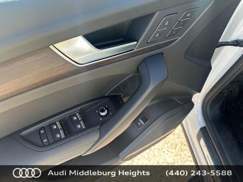 Used 2024 Audi Q5 2.0T Premium Plus w/ Premium Plus Package AWD/4WD image 20