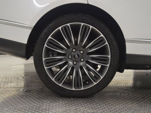 Used 2022 Land Rover Range Rover Westminster Edition image 15