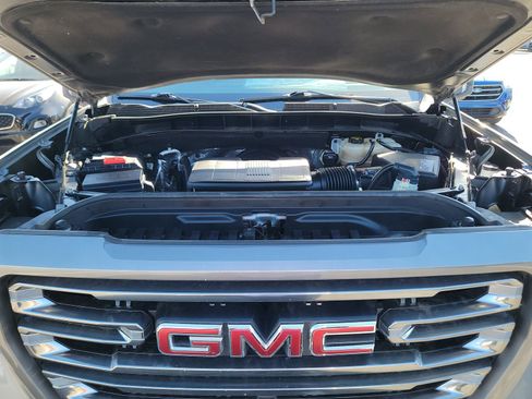 Used 2020 GMC Sierra 1500 AT4 w/ AT4 Premium Package image 16