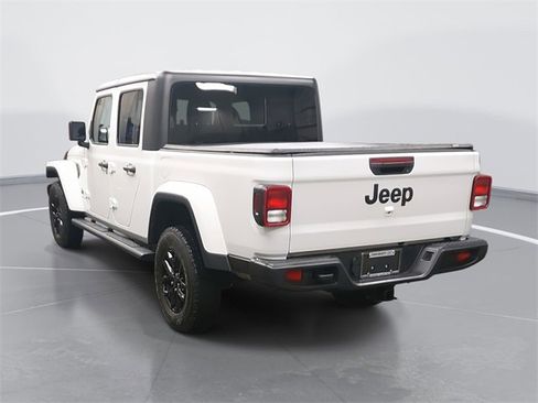 Used 2022 Jeep Gladiator Sport image 5