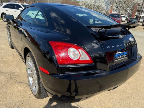 Used 2005 Chrysler Crossfire Coupe image 3