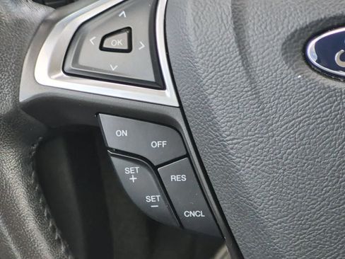 Used 2015 Ford Fusion Titanium FWD image 25