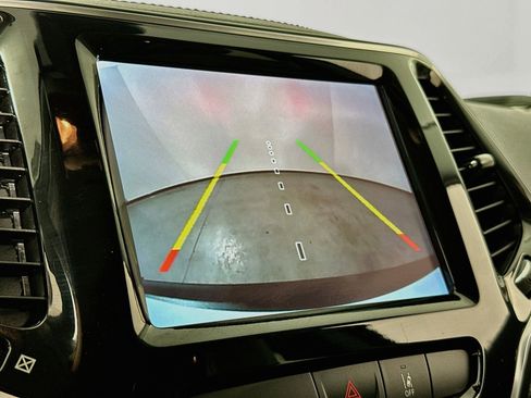 Used 2022 Jeep Cherokee Limited w/ Elite Package image 14