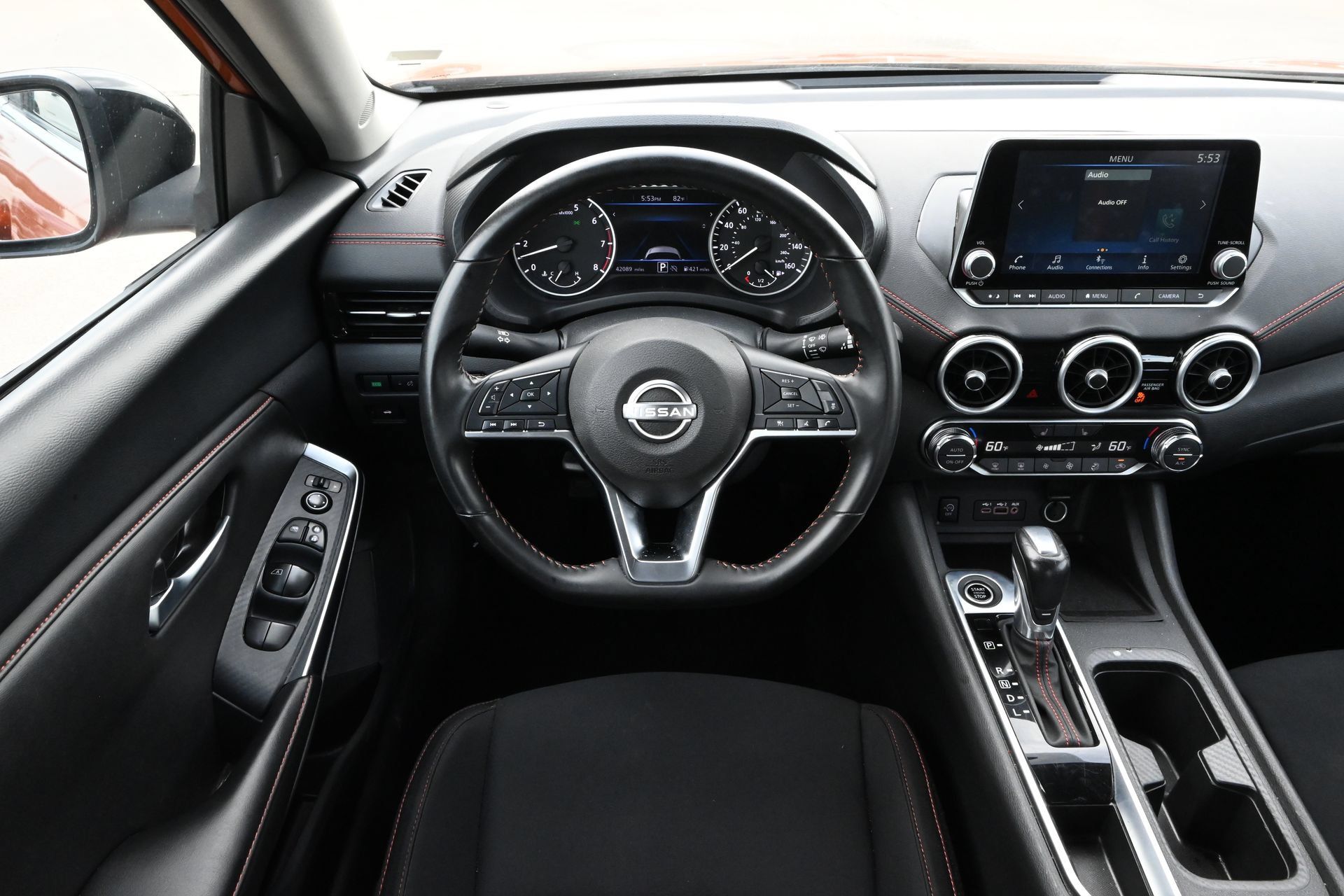 Used 2025 Nissan Sentra SR FWD image 10
