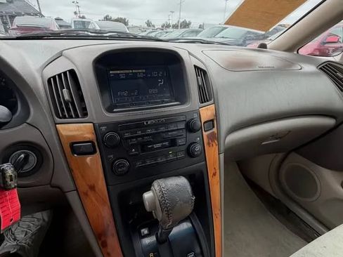 Used 2000 Lexus RX 300 FWD image 4