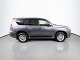 Used 2016 Lexus GX 460 image 4