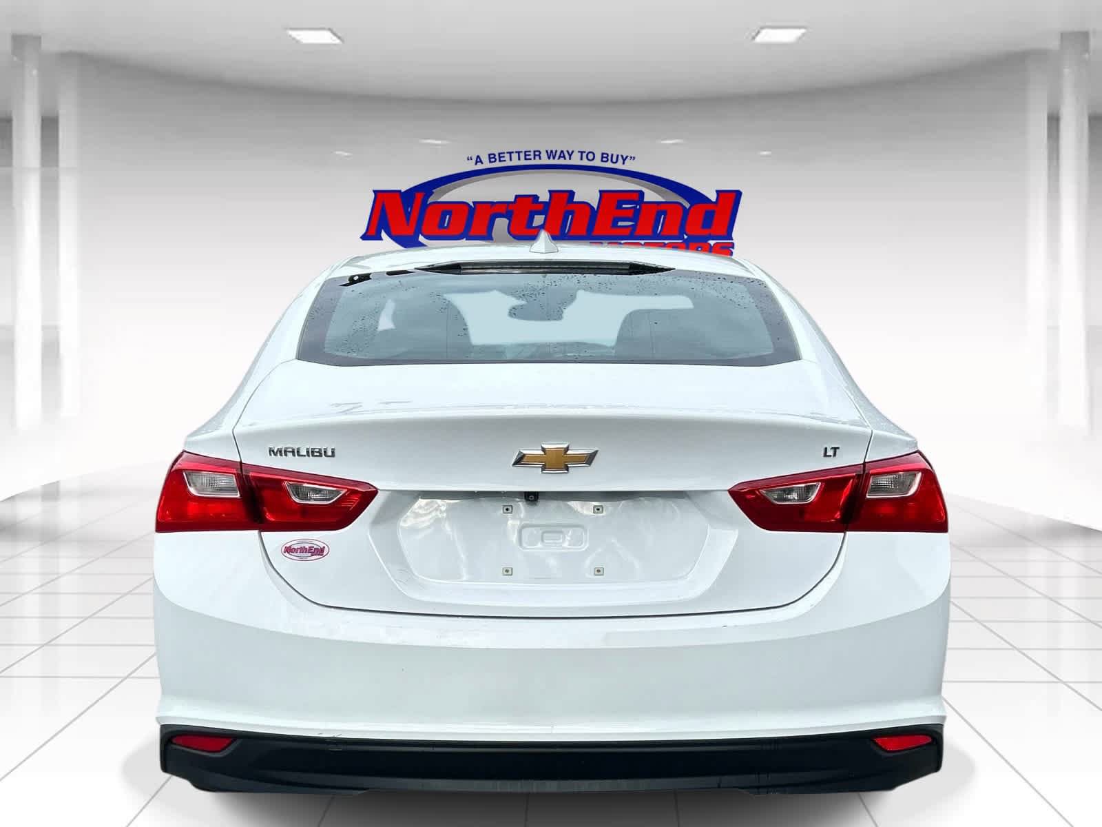 Used 2023 Chevrolet Malibu LT FWD image 4