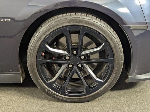 Used 2014 Chevrolet Camaro ZL1 image 12