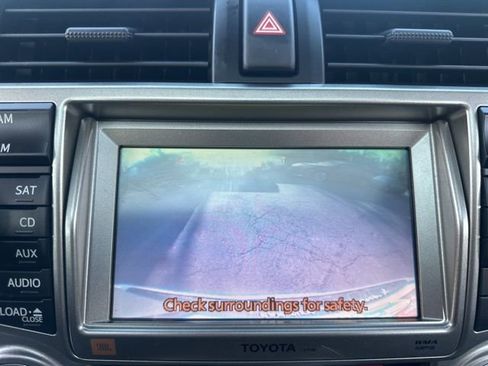 Used 2012 Toyota 4Runner Limited image 10