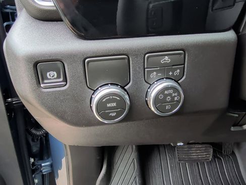 New 2026 GMC Sierra 1500 Elevation w/ Preferred Package image 15