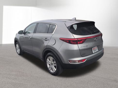 Used 2019 Kia Sportage LX AWD/4WD image 7