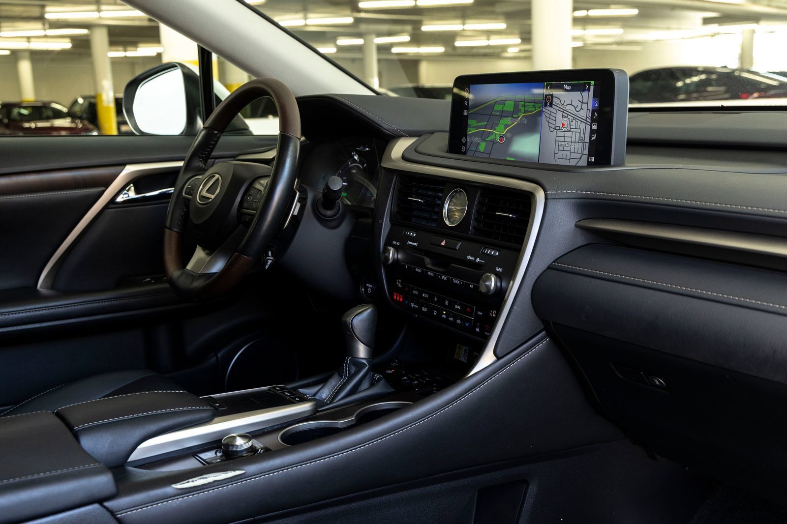 Used 2021 Lexus RX 450h AWD w/ Premium Package image 29