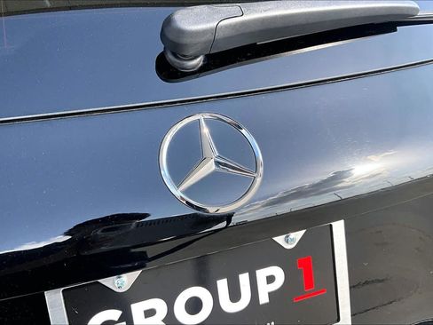 Used 2022 Mercedes-Benz GLC 300 image 10