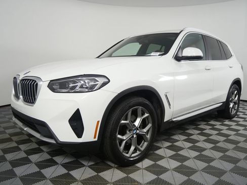 Certified 2023 BMW X3 sDrive30i w/ Premium Package image 7