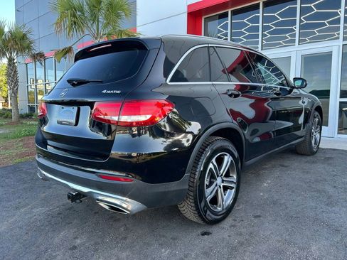 Used 2016 Mercedes-Benz GLC 300 4MATIC image 4