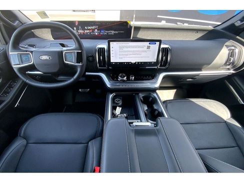 New 2026 Ford Expedition Max Platinum w/ Stealth Appearance Package AWD/4WD image 7