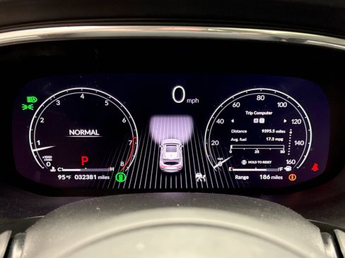 Used 2022 Acura MDX SH-AWD w/ Technology Package image 13