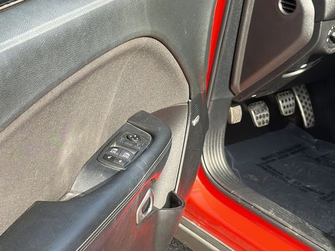 Used 2021 Dodge Challenger R/T w/ Performance Handling Group image 15