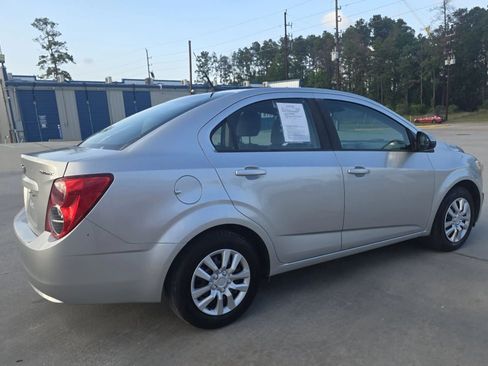 Used 2013 Chevrolet Sonic LS FWD image 36